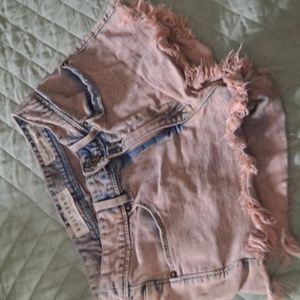 Bullhead size 3 high rise shorts